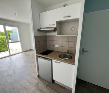 Location Appartement 1 pièce 21m² FRANQUEVILLE ST PIERRE 76520 - Photo 2