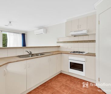 Live happily ever after on Fiona Court - Photo 3