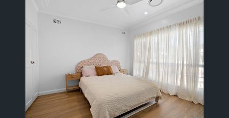 Immaculate & Ideally Located Oasis - Photo 4