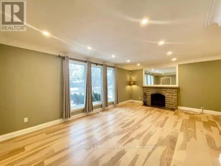 425 RIVER SIDE DRIVE - Photo 4