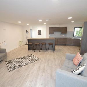 7 bedroom apartment to rent - Photo 2