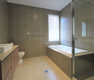 CLOSE TO SHOPS AND TRANSPORT - Photo 6