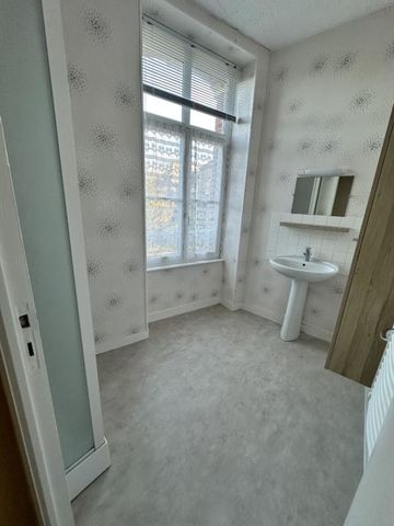 Location Appartement 2 pièces Meublé 32m² ST GEORGES DES GROSEILLERS 61100 - Photo 5