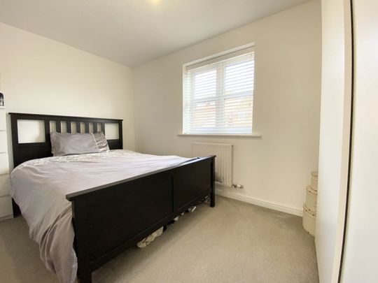 4 Bedroom Semi Detached - Photo 1