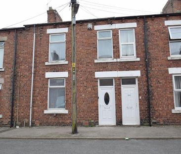 3 bedroom terraced house to rent - Photo 2
