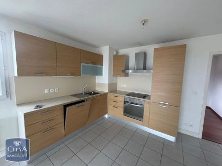 Appartement à louer 3 pièces 67.4m² - Photo 2