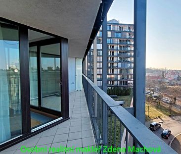 Pronájem bytu 1+kk 35 m² - Photo 1