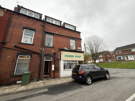 2 Roseneath Street, Leeds, LS12 - Photo 4