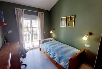 Luxury Semidetached House for rent in Estepona, Andalusia