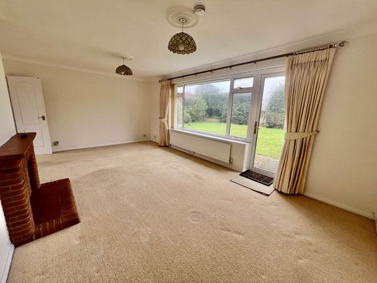 The Bridgeway, Selsey - Photo 1