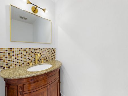 For Lease - 164 Banbury Road, Toronto, Ontario - Photo 3