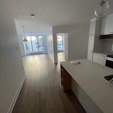 4 1/2 beau condo | CRÉDIT OFFERT - Photo 3