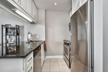 For Lease - 1055 Southdown Road Unit# 512, Mississauga, Ontario - Photo 2