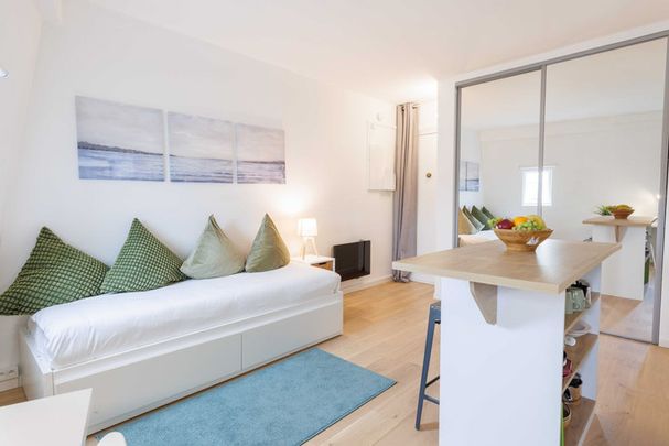 Rue de Châteaudun - Photo 1