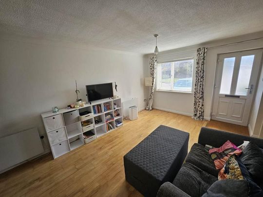 2 bedroom terraced house to rent - Photo 1