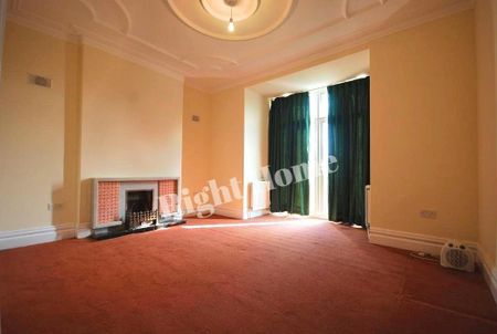 2 bedroom maisonette to rent - Photo 2