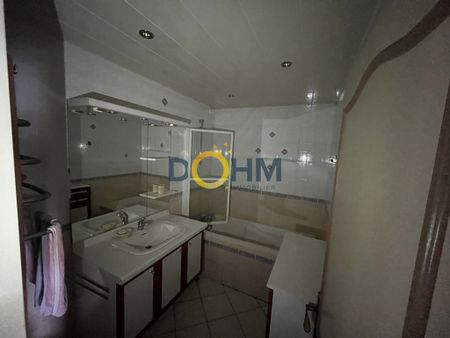 Exclusivité Quartier Zenith /Chateaucreux T4 cuisine équipée disponible de suite. - Photo 3