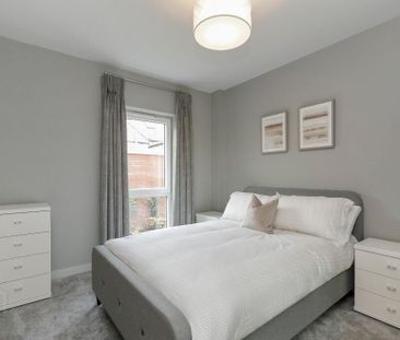 Apt 42 The Residence, 336 Ormeau Road, Belfast, BT7 2GE - Photo 2