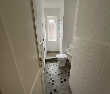 1,5-Zimmer-Wohnung in Kiel mit neuen Tapeten - Photo 5