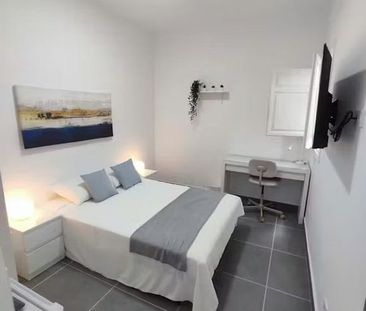 Avinguda de lOnze de Setembre, El Prat de Llobregat, Catalonia 08820 - Photo 2