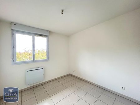 Location Appartement 3 pièces 63m² CAHORS 46000 - Photo 4