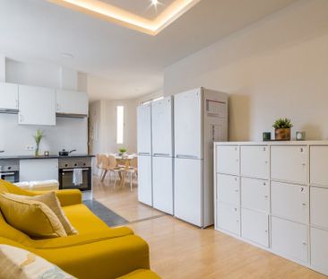 Bright room in Alberto Aguilera - Photo 6