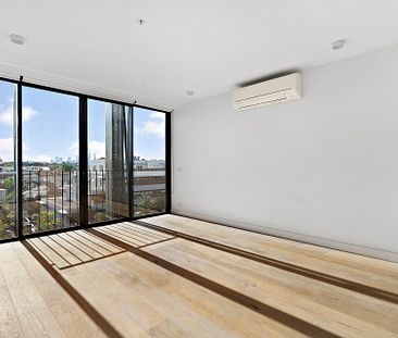 Unit 415/173 Barkly Street, St Kilda. - Photo 1