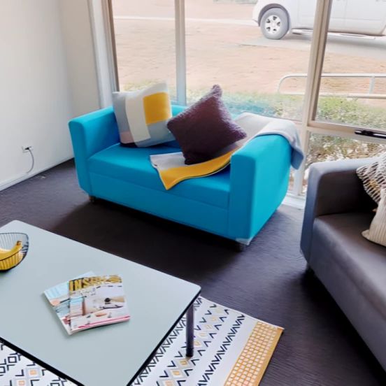 5 Bedroom Townhouse with Ensuite - Photo 1