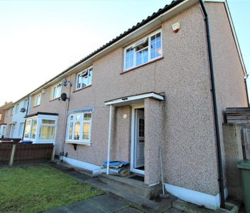 3 bedroom terraced house to rent - Photo 6