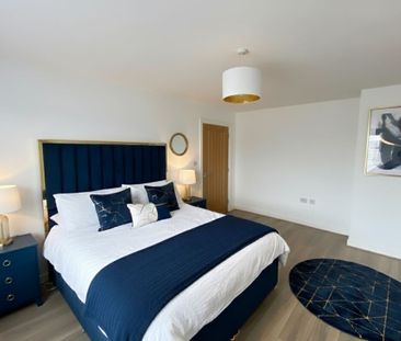 Moorfields Road - Photo 1