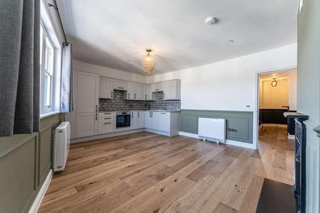 Cambray Place, Cheltenham, GL50 - Photo 2