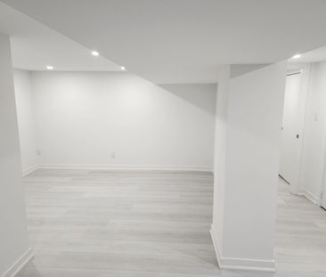 For Lease - 31 Fairlin Drive Unit# Lower, Toronto, Ontario - Photo 2