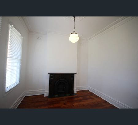 1/16 Francis Street, Marrickville, NSW 2204 - Photo 4