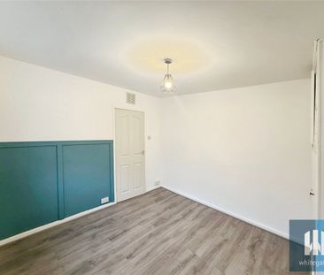 North Carr Croft, Huddersfield, HD5 - Photo 5