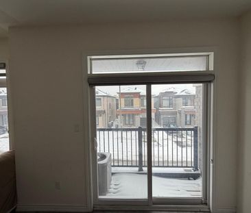 For Lease - 16 Haydrop Road, Brampton, Ontario - Photo 4