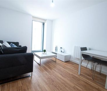 1 bedroom flat to rent - Photo 1