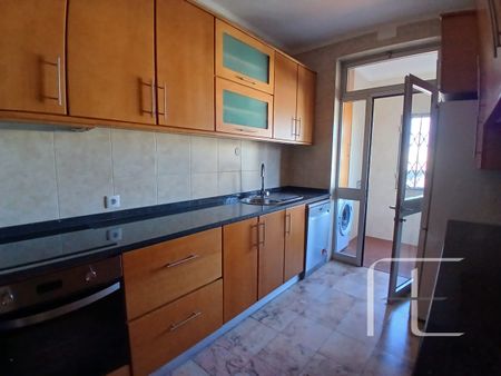 Apartamento T4 em Porto - Photo 3