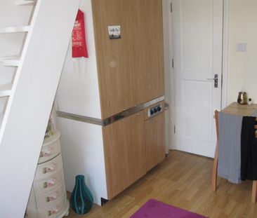 Studio to rent - Photo 5