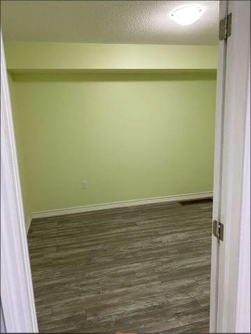 For Lease - 26 Roulette Crescent, Brampton, Ontario - Photo 3