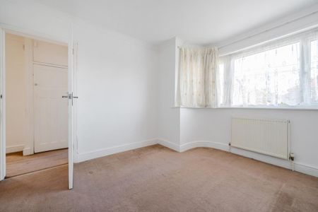 2 bedroom maisonette to rent - Photo 3