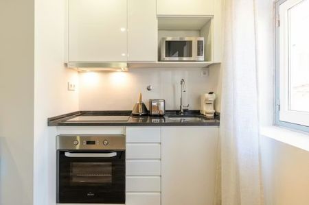 Rua São Boaventura, Lisbon, Lisbon 1200-408 - Photo 5