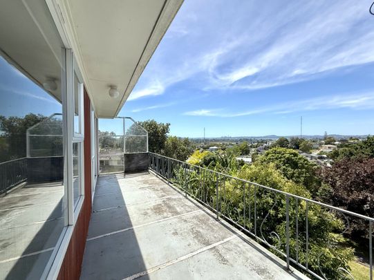 3 Bedroom Unit With Garage - Photo 1