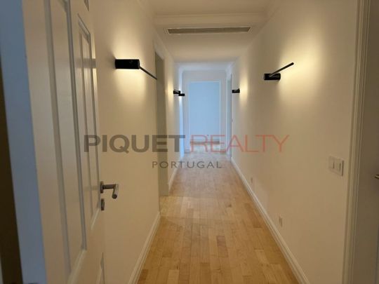 4 room luxury Flat for rent in Cascais e Estoril, Cascais, Lisbon - Photo 1