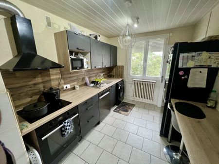 Location Appartement 3 pièces 59m² VALENCE 26000 - Photo 3