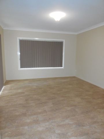 Ray White Forbes - 0268511411 - Photo 3