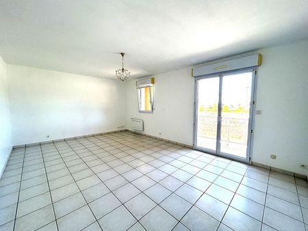 Location Appartement 3 pièces 62m² - Photo 3