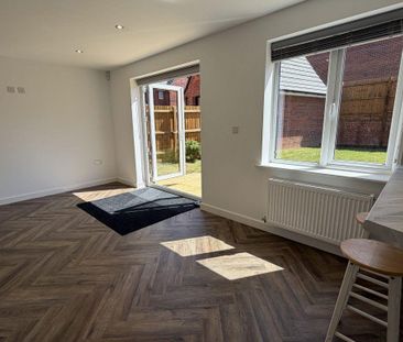 5 bedroom detached house to rent - Photo 1