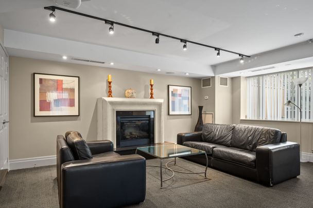 For Lease - 515 Rosewell Avenue Unit# 411, Toronto, Ontario - Photo 1