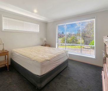 Neat & Convenient - Photo 2