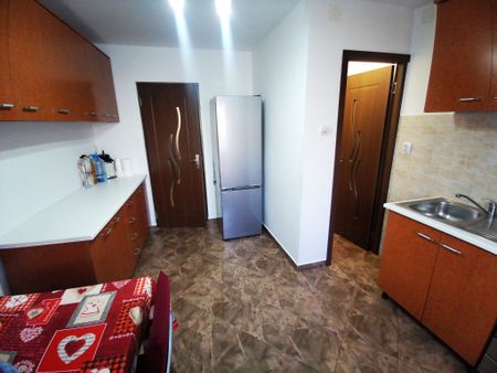 Apartament 3 camere de închiriat – lângă Shopping City- - Photo 2